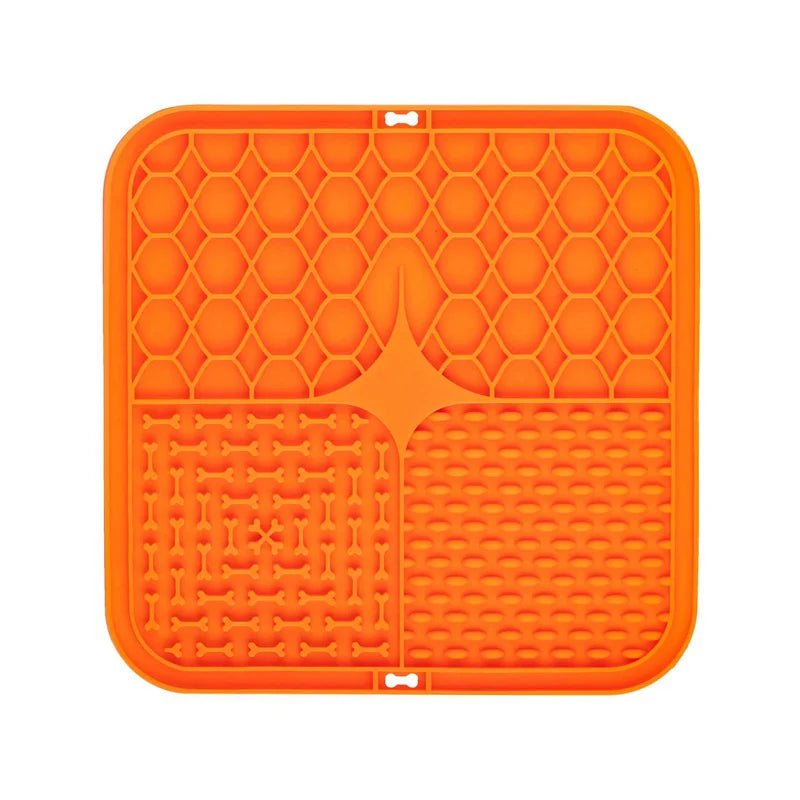 Interactive Pet Silicone Mat: Slow Feeding Plate, Bathing Distraction, and Training Aid for Dogs - #pawlife